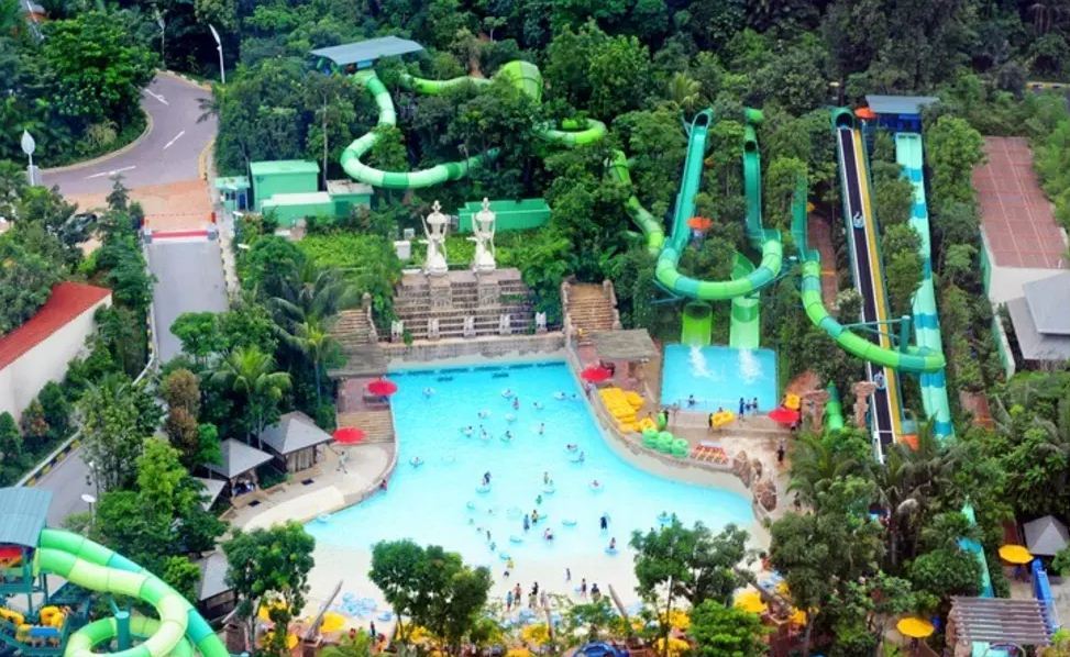 how to get to adventure cove waterpark