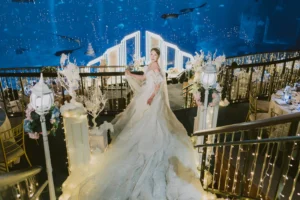 sea aquarium wedding