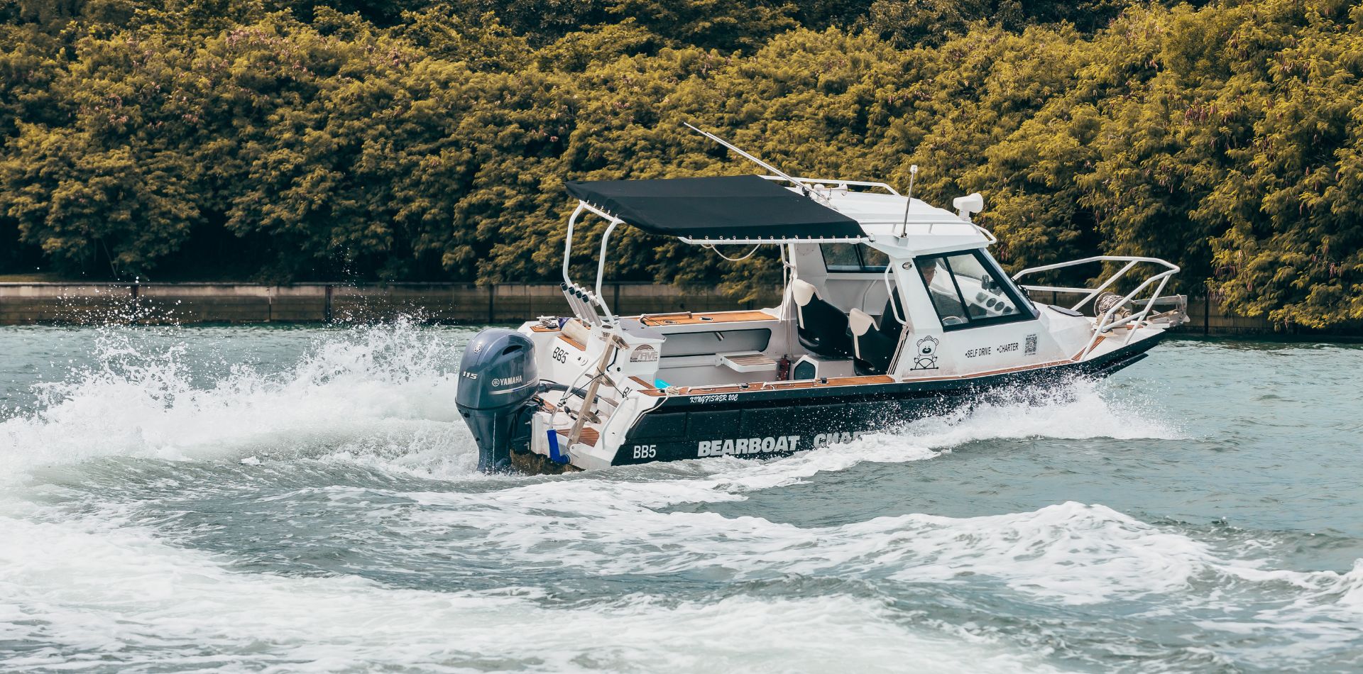 self drive boat for rent singapore