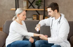 The Convenience of Combining Doctor Home Visits with Diagnostic Testing in Dubai