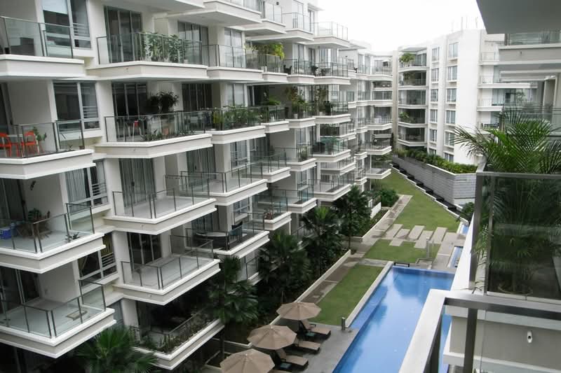 8 Mount Sophia condo