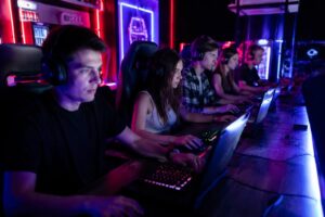 How to Set Up a Dedicated Game Server: Best Providers & Practical Tips
